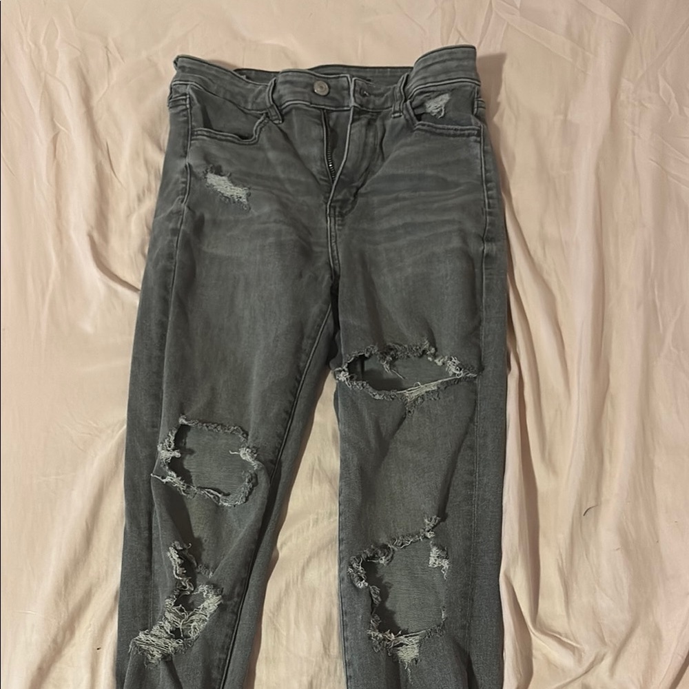 Distressed Gray Women's Jeans